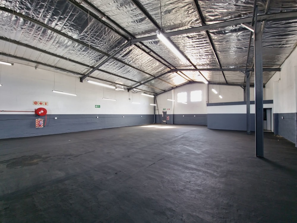 Commercial Building let in Port Shepstone, Port Shepstone - 1PX1621305 Commercial Building let in Port Shepstone, Port Shepstone - 1PX1621305
