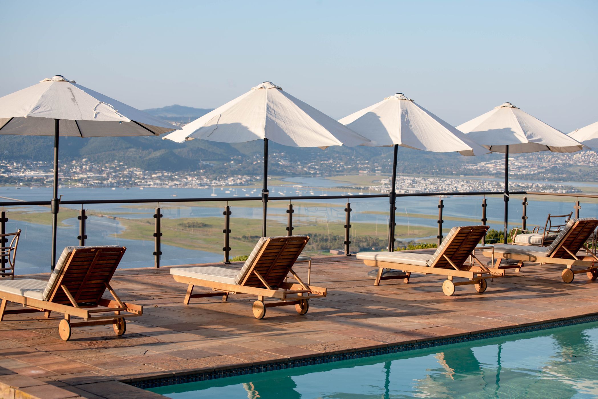 Guesthouse for sale in Uitzicht, Knysna - 1KG1621383