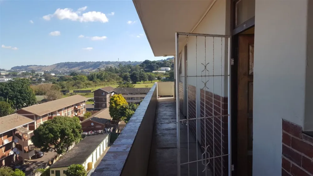Apartment for sale in Pinetown - 1PU1621450 Apartment for sale in Pinetown - 1PU1621450