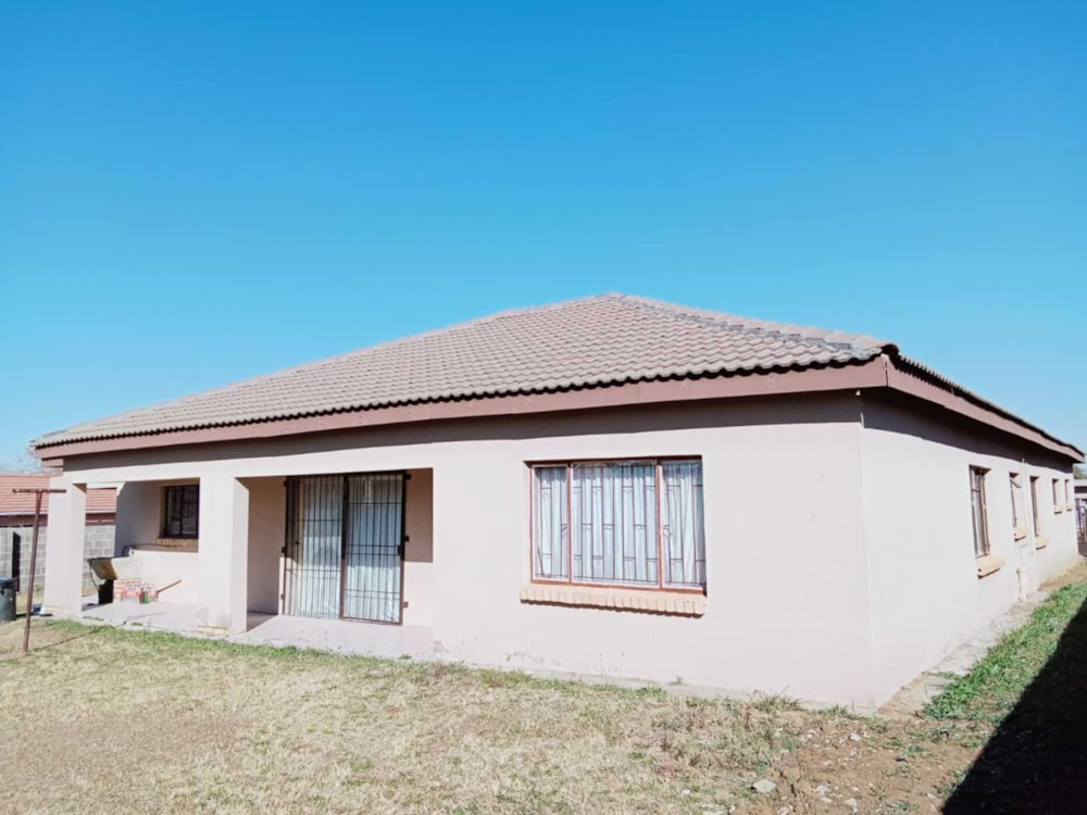 House for sale in Amajuba Park - 1NW1621559 House for sale in Amajuba Park - 1NW1621559