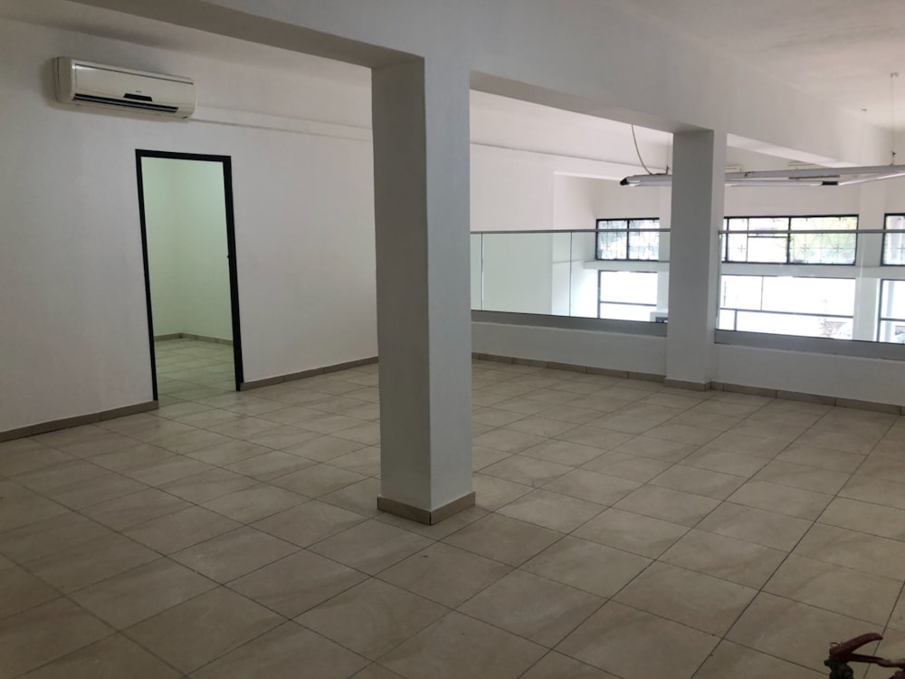 Commercial retail property for sale in Maputo , Mozambique - 3MQ1621652