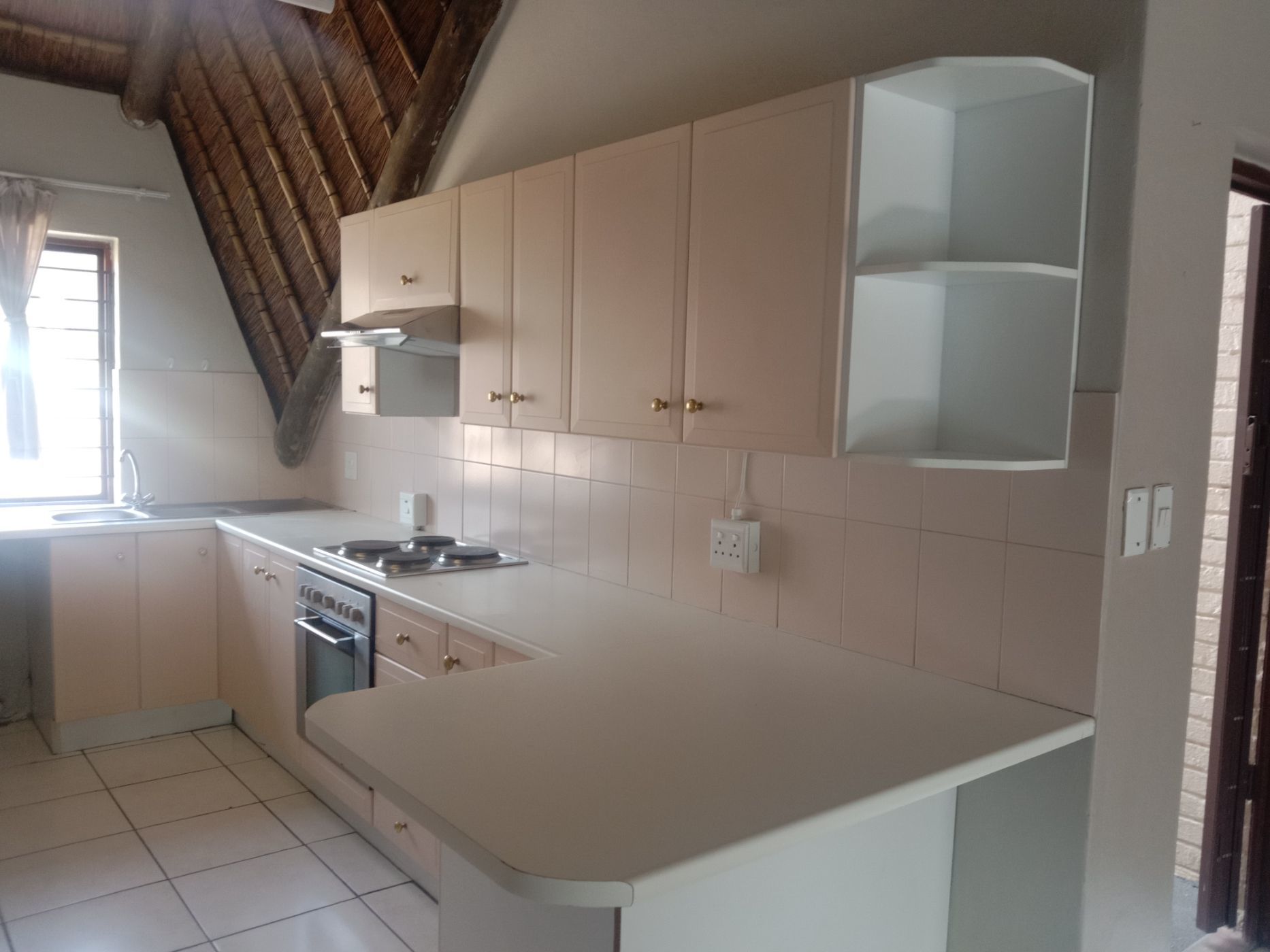 Apartment to rent in Paulshof - FYL1748492
