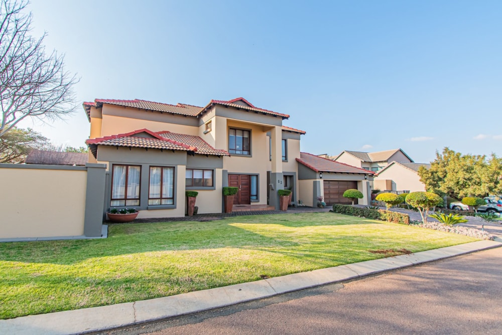 House for sale in Midstream Estate - CN1622037 House for sale in Midstream Estate - CN1622037