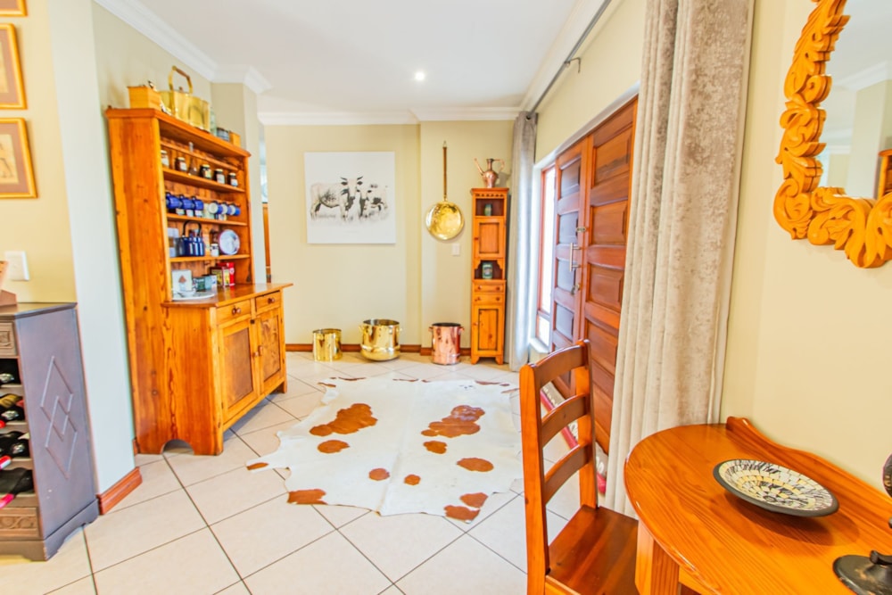 House for sale in Midstream Estate - CN1622037 House for sale in Midstream Estate - CN1622037