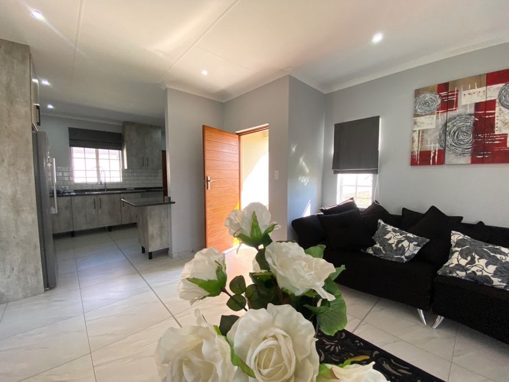 House for sale in Hexrivier Lifestyle Estate - 1RU1622161