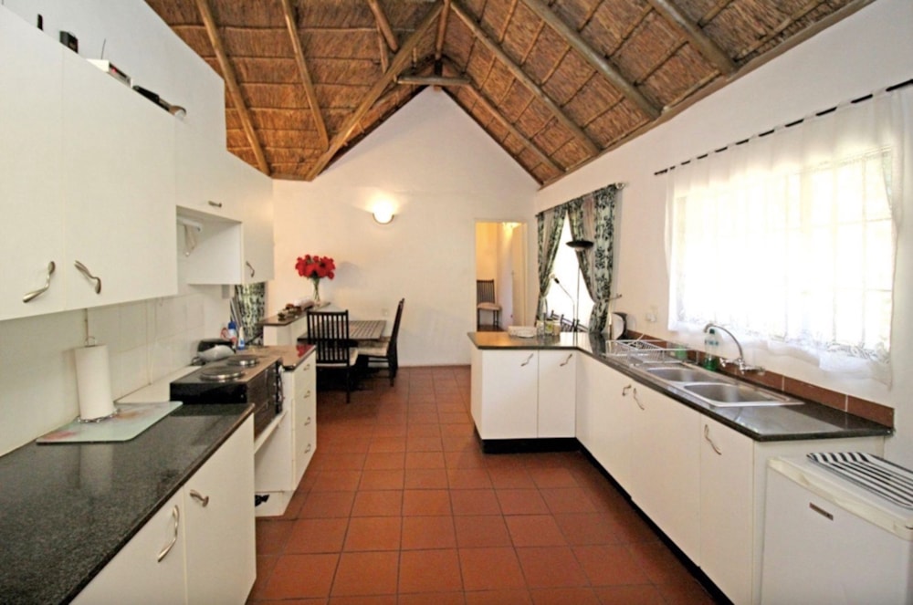 Country hotel for sale in Vlakplaats - PT1622600 Country hotel for sale in Vlakplaats - PT1622600