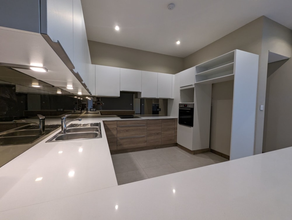 Apartment for sale in Pointe aux Canonniers, Mauritius - MPR1622355