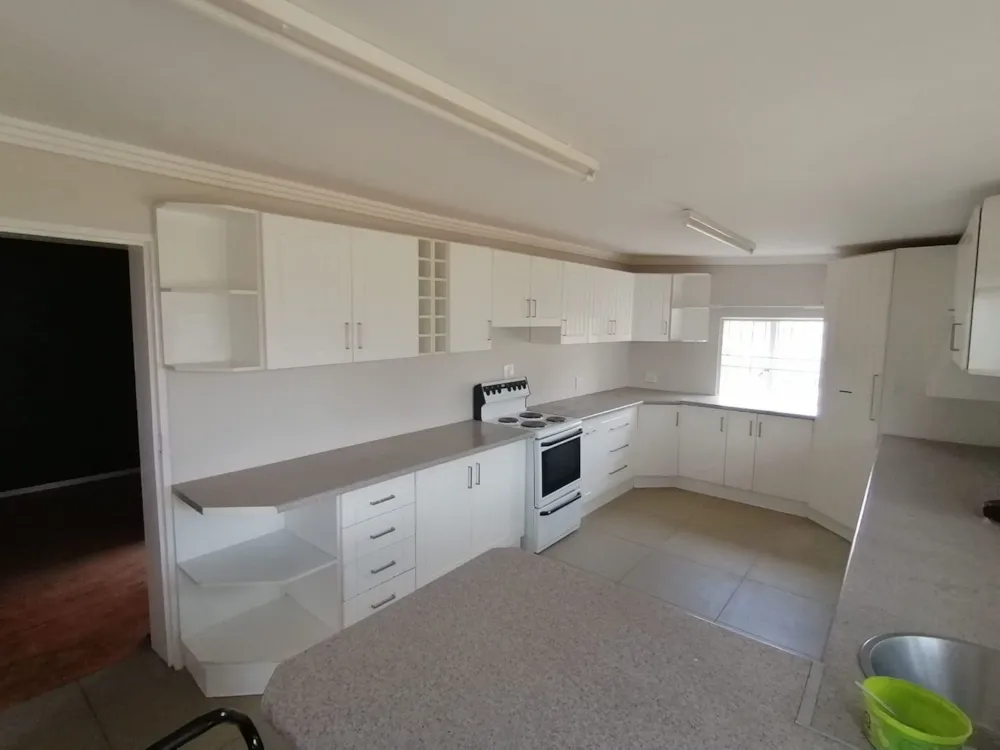House let in Bains Vlei - 1BX1728050 House let in Bains Vlei - 1BX1728050