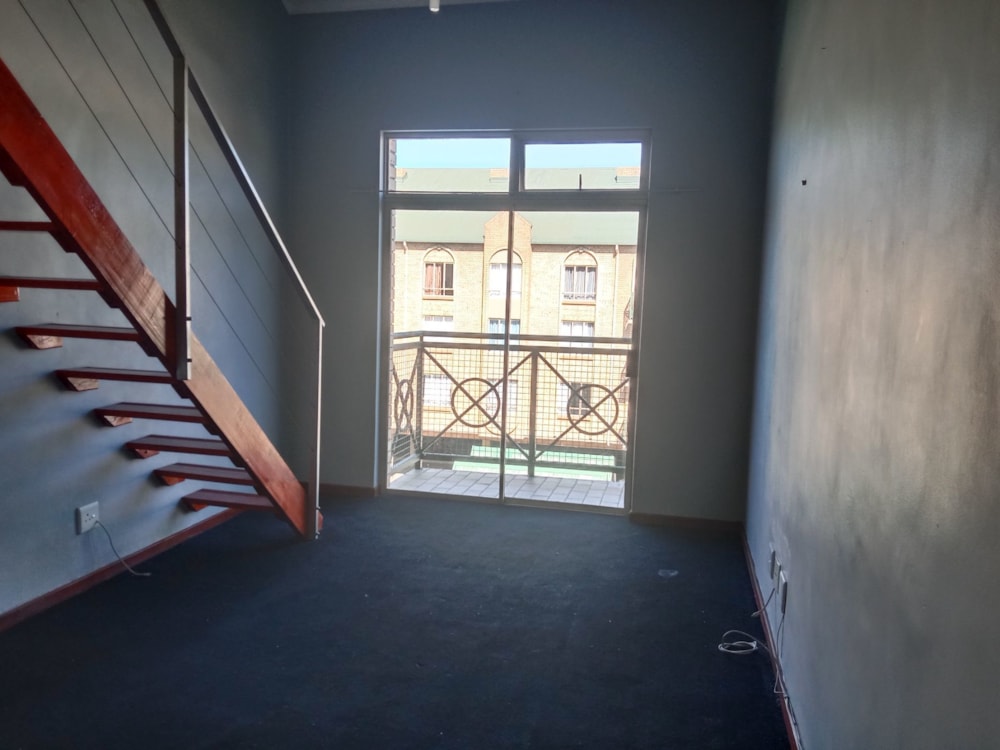 Loft to rent in Hatfield - PTL1706295 Loft to rent in Hatfield - PTL1706295