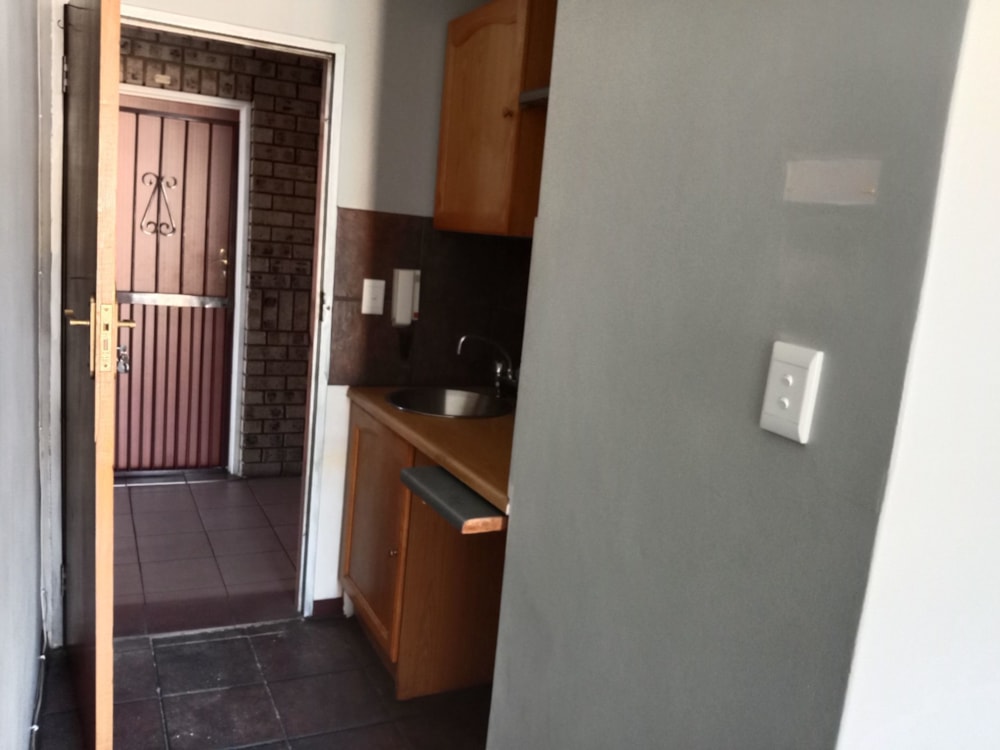 Loft to rent in Hatfield - PTL1706295 Loft to rent in Hatfield - PTL1706295