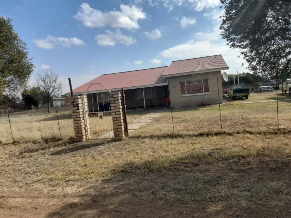 House for sale in Delportshoop - 1KJ1622542 House for sale in Delportshoop - 1KJ1622542