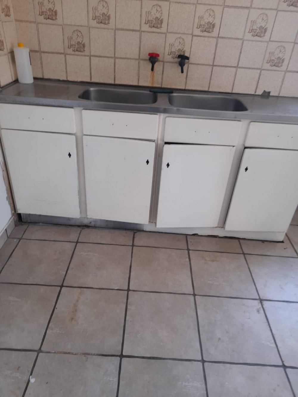 House for sale in Delportshoop - 1KJ1622542