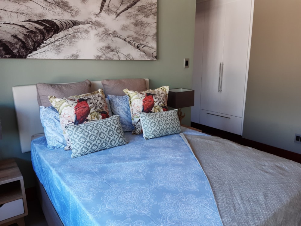 Security complex home for sale in Golden Acres - 1TA1701467