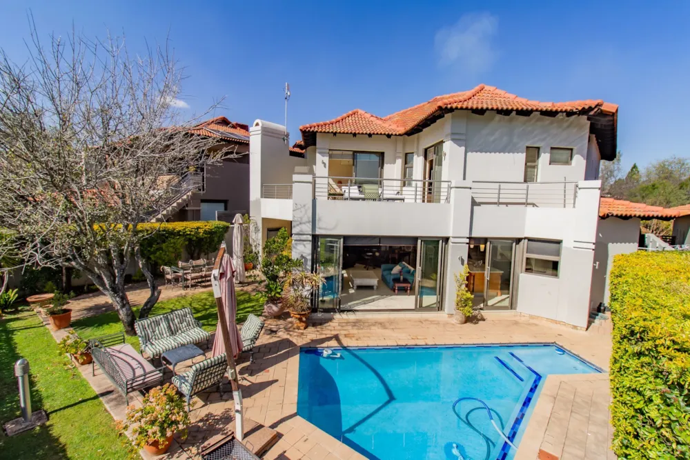 Double-storey house let in Pecanwood - 1HR1714127 Double-storey house let in Pecanwood - 1HR1714127