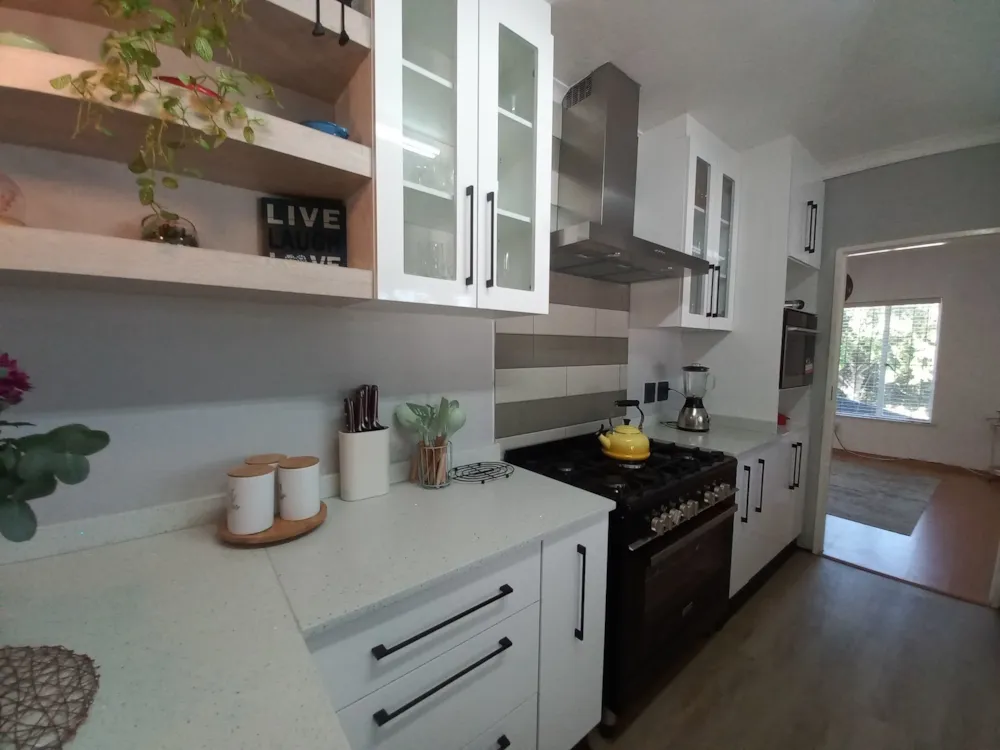 House for sale in Veldenvlei - 1RY1621946