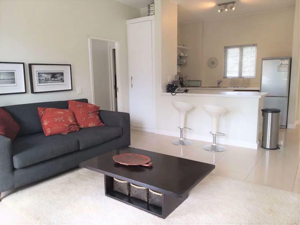 Apartment to rent in Parktown North - JBL1753845