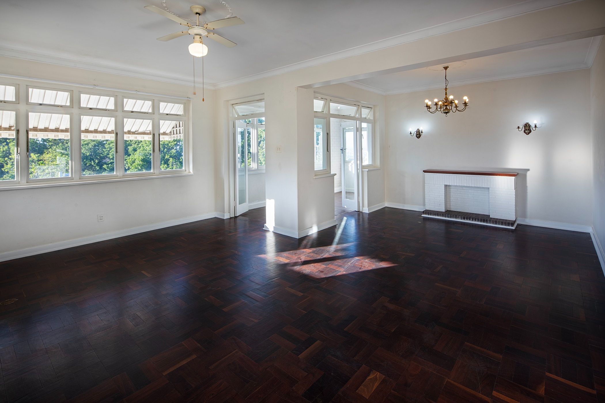 Apartment let in Morningside, Durban - 1DA1693256