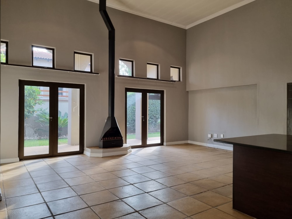 House for sale in Silver Lakes Golf Estate - PT1718305