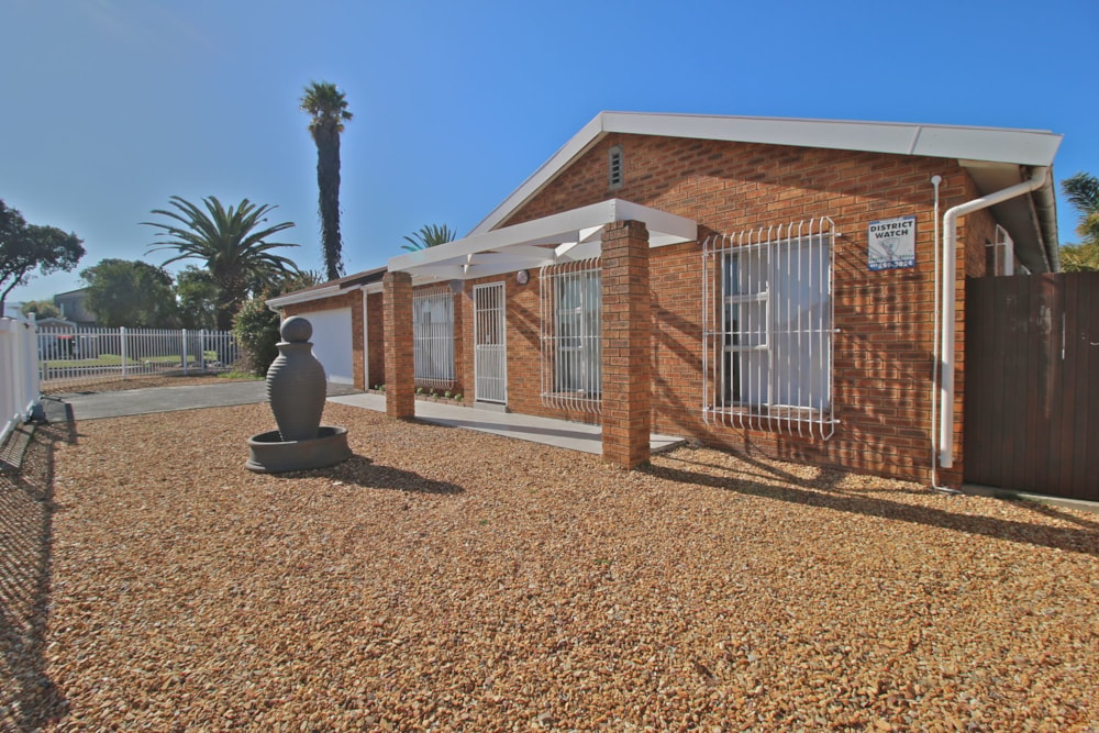 House to rent in Plattekloof Glen - 1PLA1749785 House to rent in Plattekloof Glen - 1PLA1749785