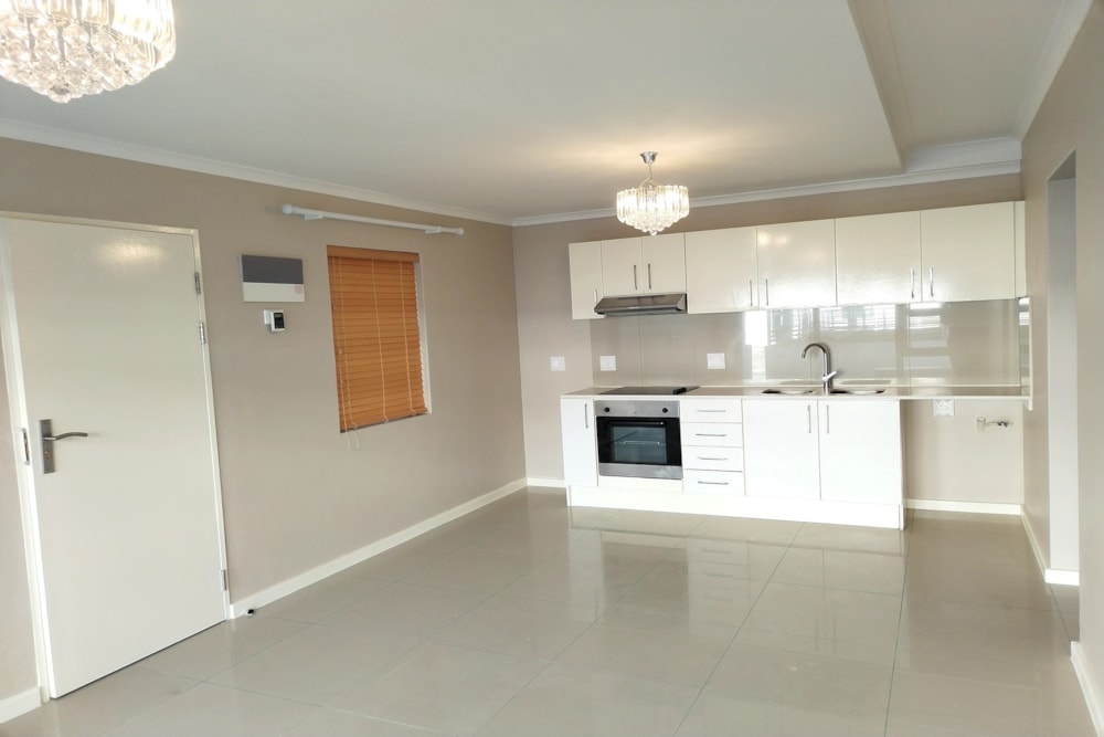 Apartment for sale in Big Bay - 1TV1738914
