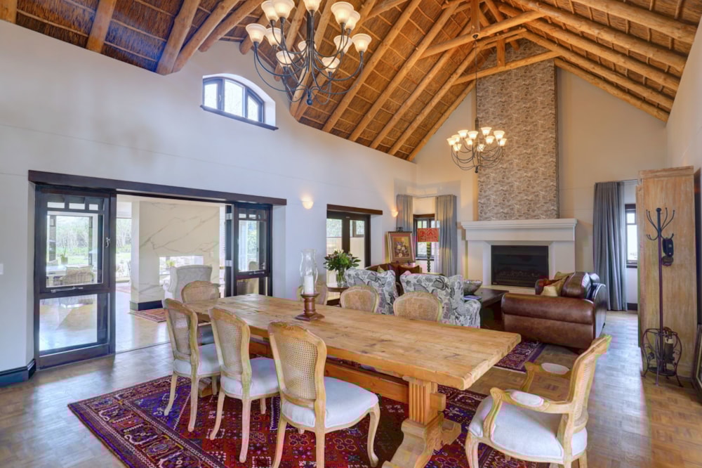 Security estate home sold in Cape Dutch Homesteads - GEO1684851 Security estate home sold in Cape Dutch Homesteads - GEO1684851