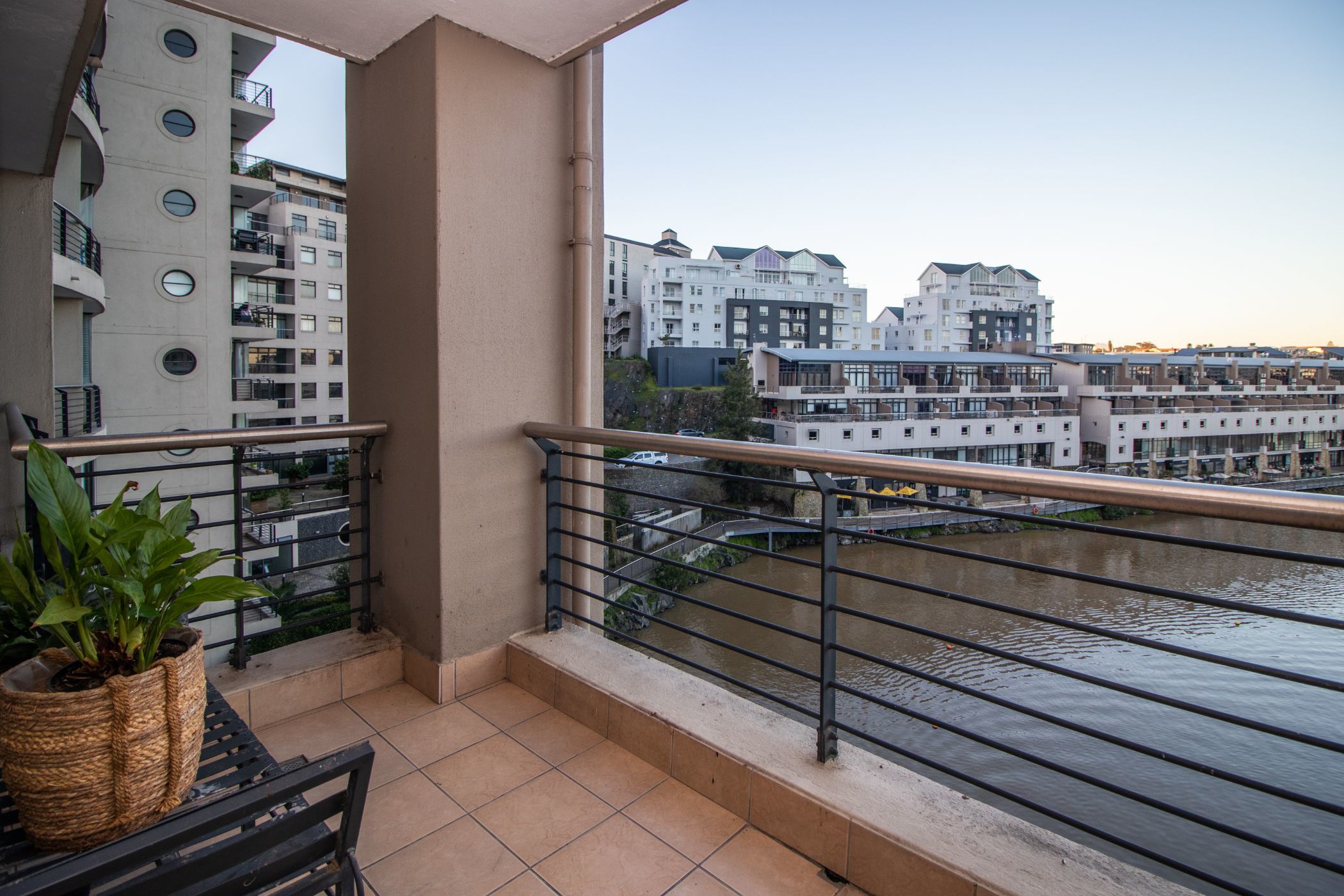 Apartment to rent in Tygervalley Waterfront - NSL1718940