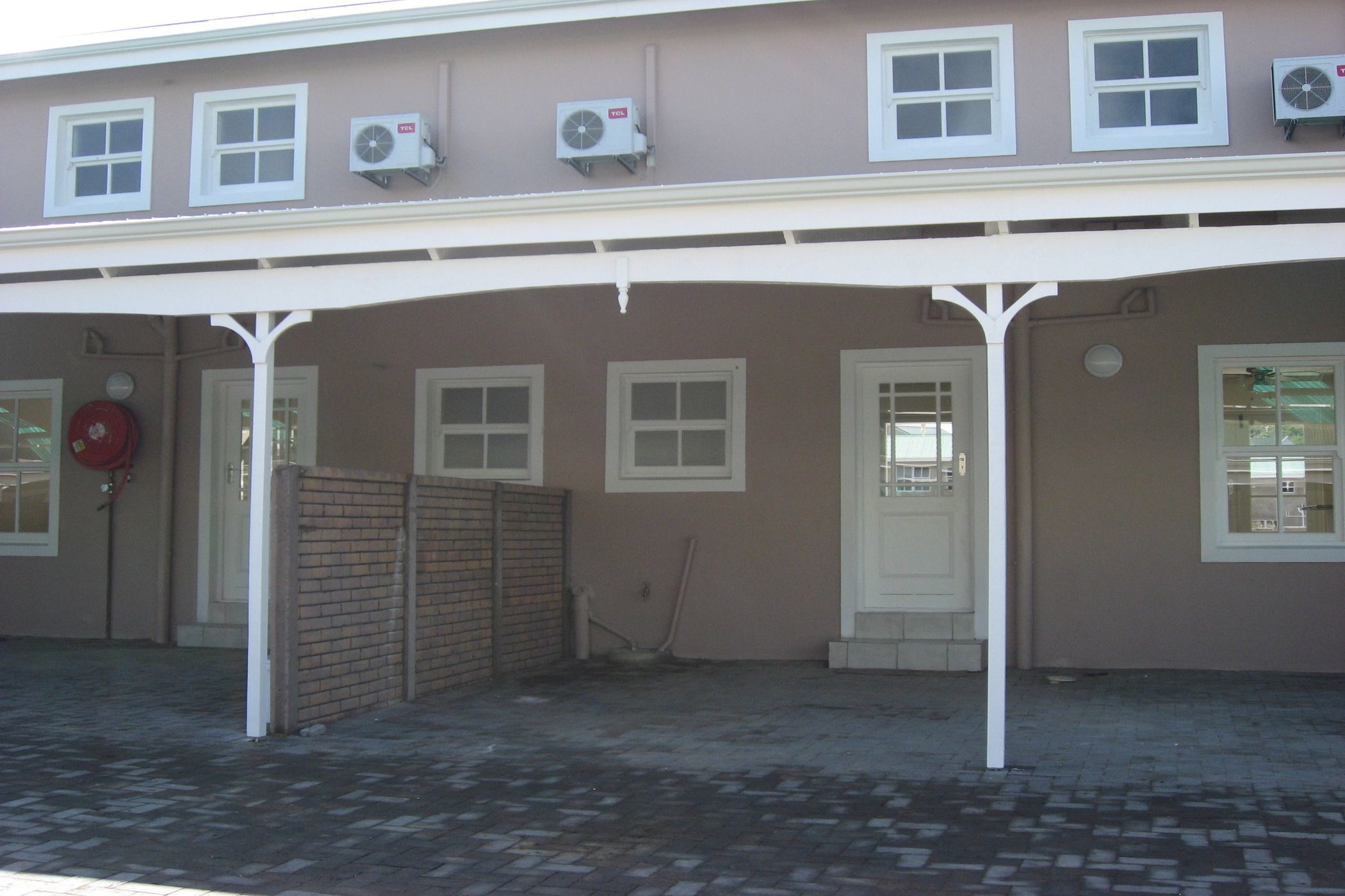 Townhouse let in Kingswood - 1GC1683931