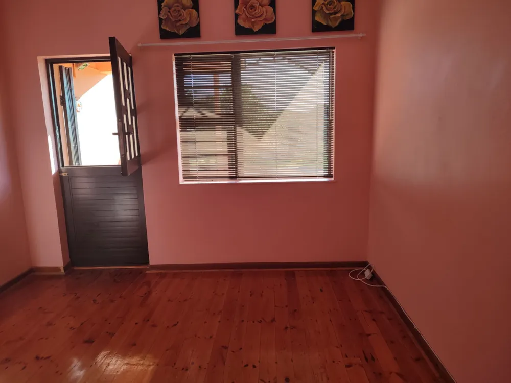 House let in Bothasrus - 1UK1738449 House let in Bothasrus - 1UK1738449