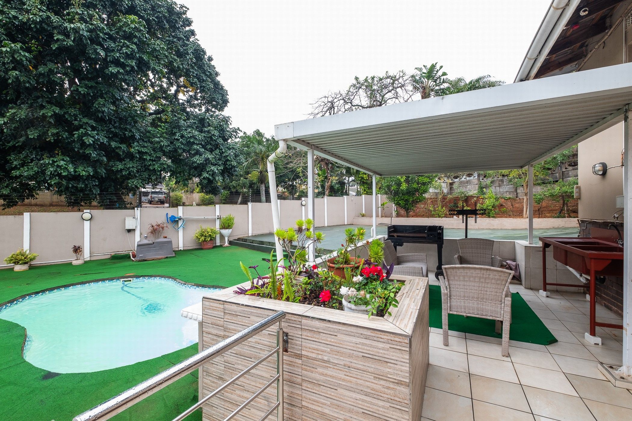 House to rent in Athlone Park - 1WB1756166