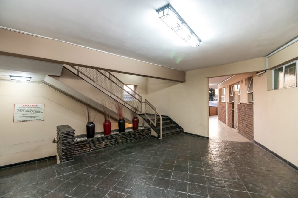 Apartment for sale in Waverley, Johannesburg - HP1624865 Apartment for sale in Waverley, Johannesburg - HP1624865