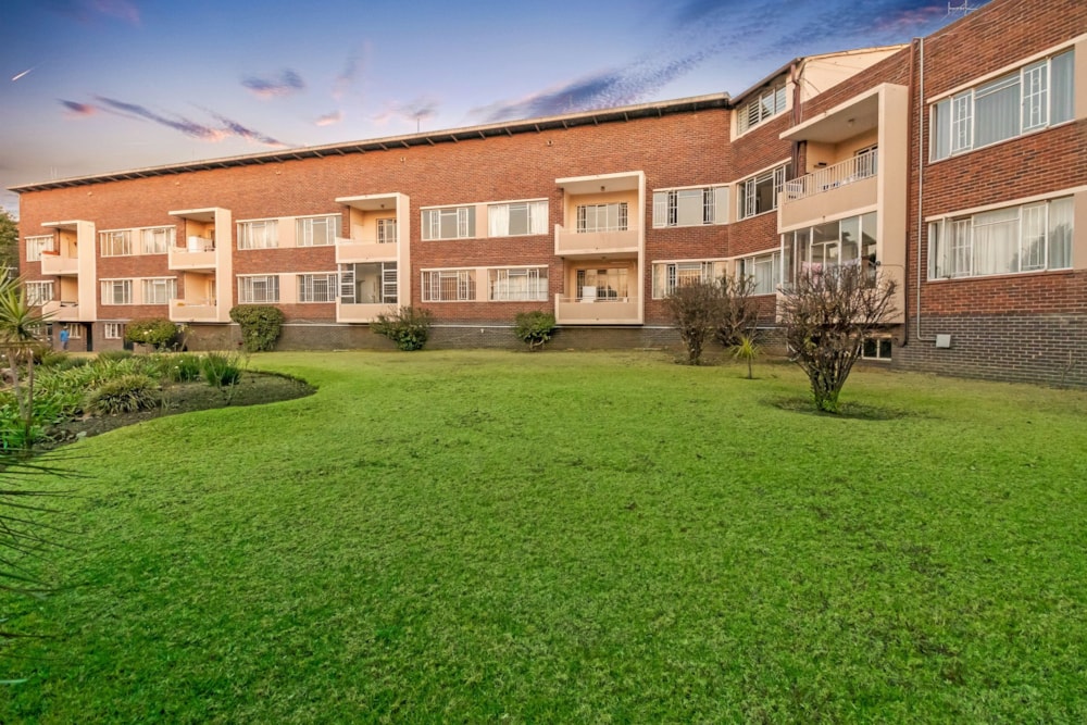 Apartment for sale in Waverley, Johannesburg - HP1624865 Apartment for sale in Waverley, Johannesburg - HP1624865