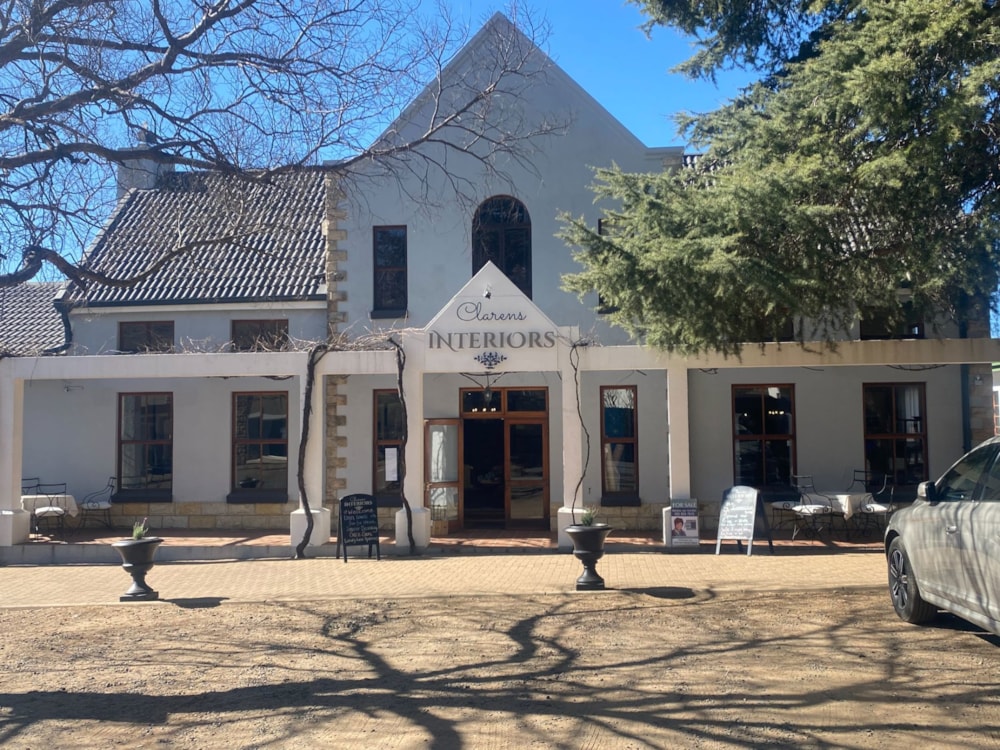 Commercial retail property for sale in Clarens - 1CS1665020 Commercial retail property for sale in Clarens - 1CS1665020