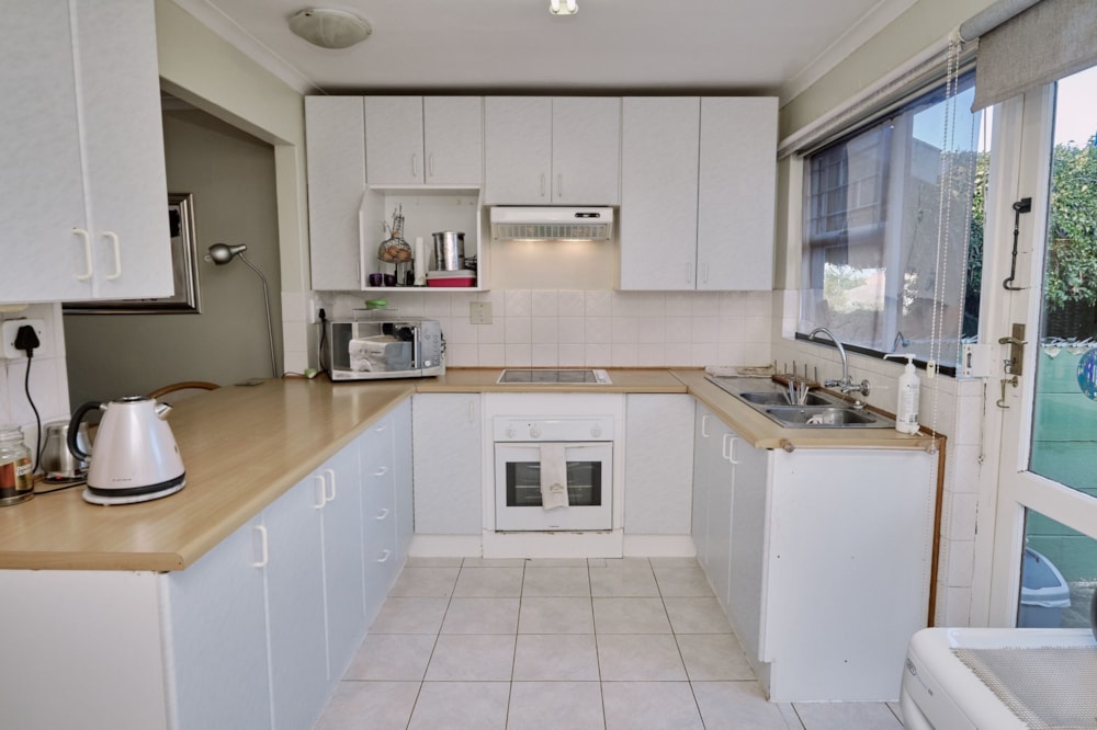 House let in Durbanville Central - NSL1688952 House let in Durbanville Central - NSL1688952