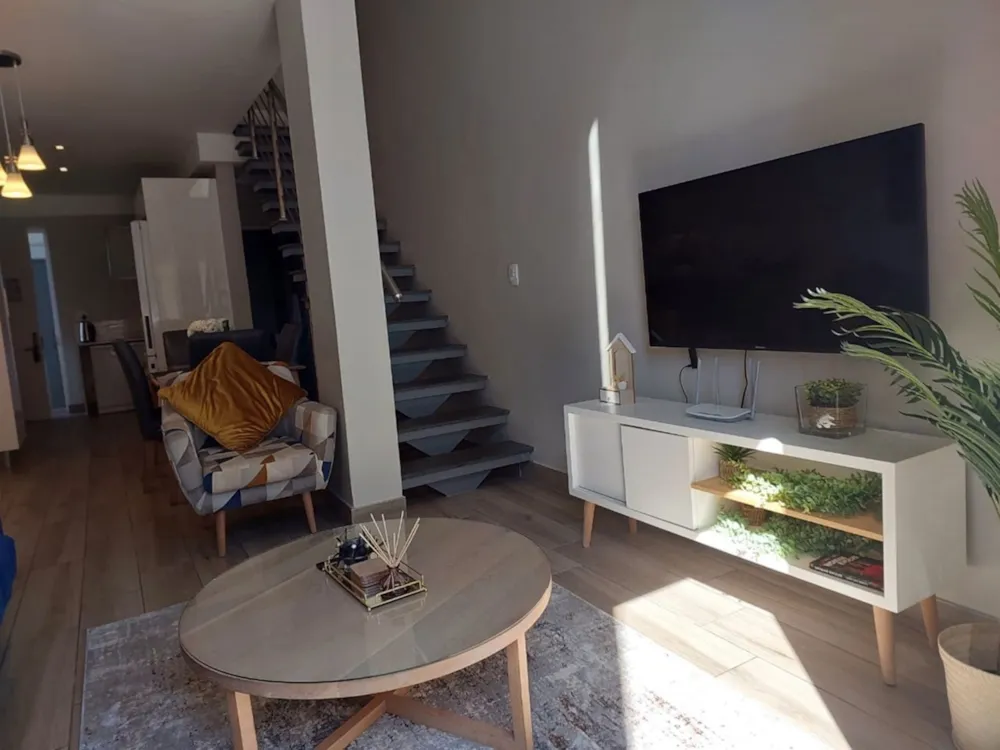 Loft to rent in Ashlea Gardens - PTL1627157 Loft to rent in Ashlea Gardens - PTL1627157