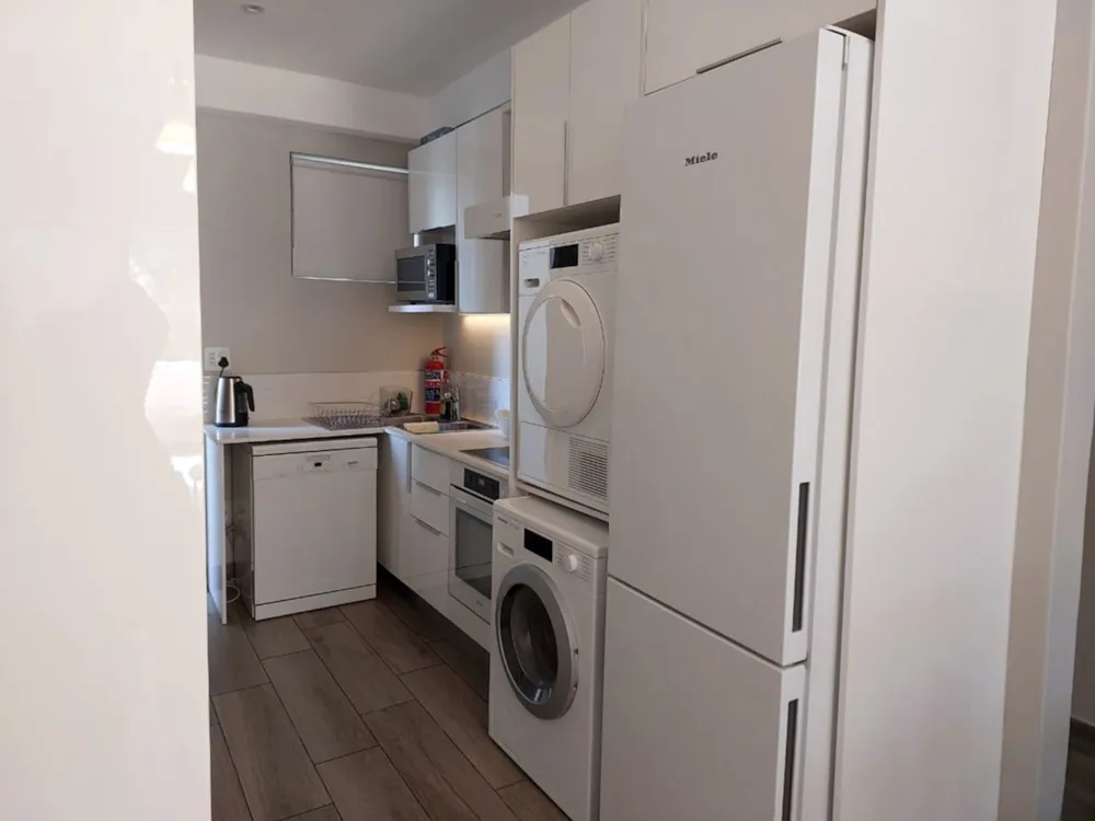 Loft to rent in Ashlea Gardens - PTL1627157 Loft to rent in Ashlea Gardens - PTL1627157