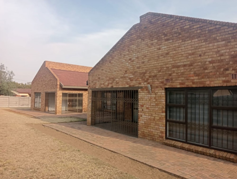 House for sale in Sharon Park - 1SP1626699