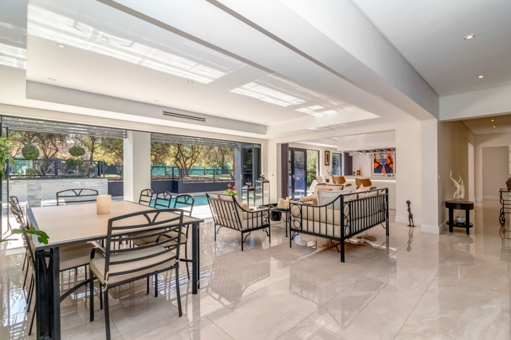 Double-storey house for sale in Steyn City - 1SY1722364 Double-storey house for sale in Steyn City - 1SY1722364