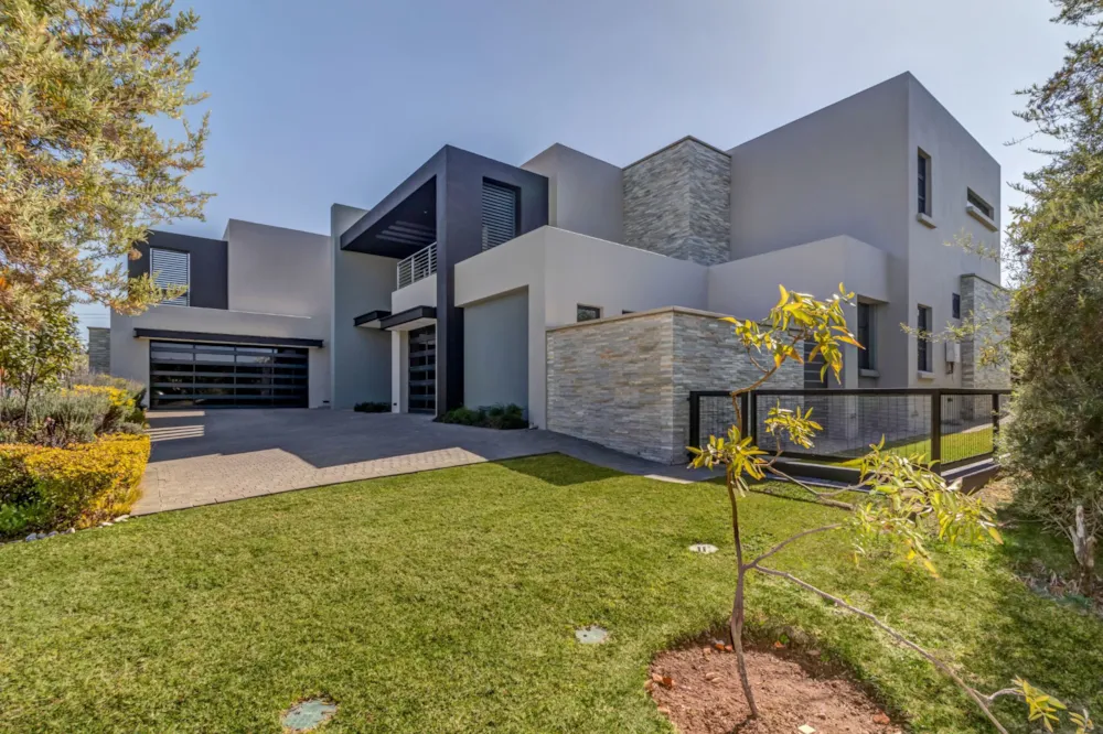 Double-storey house for sale in Steyn City - 1SY1722364 Double-storey house for sale in Steyn City - 1SY1722364