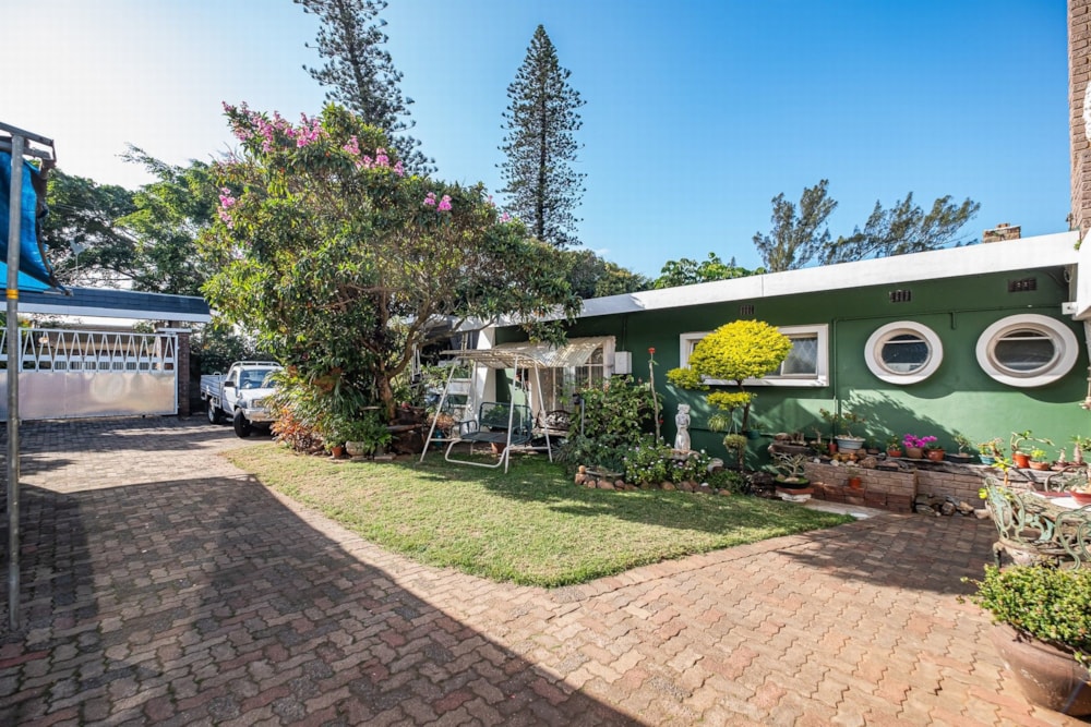 House sold in Athlone Park - 1WB1626332