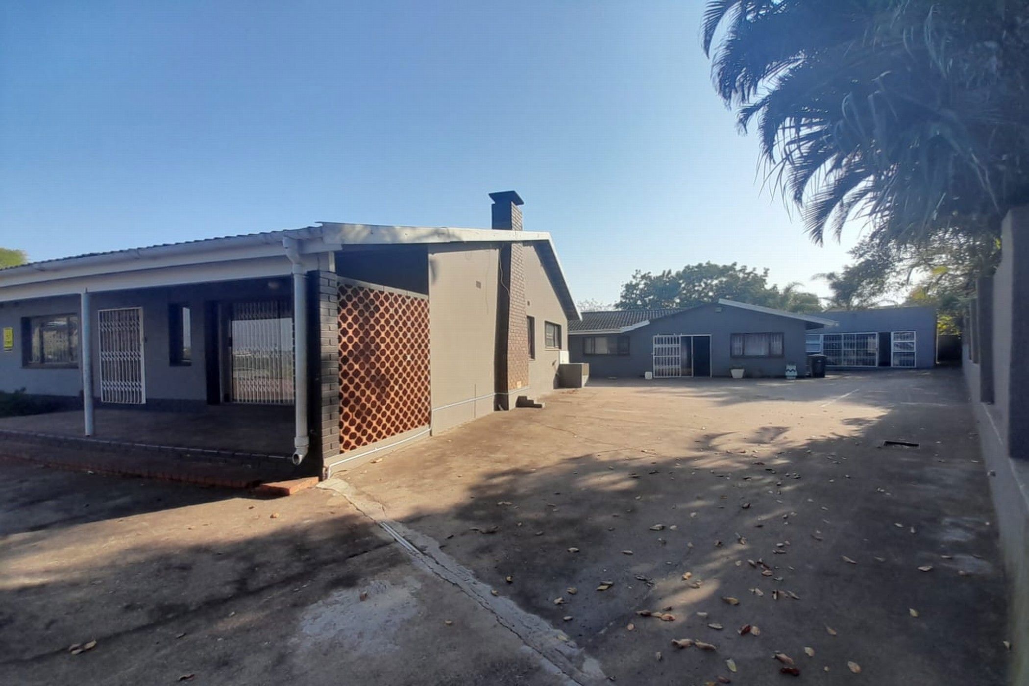 House for sale in Doon Heights - 1WB1626882