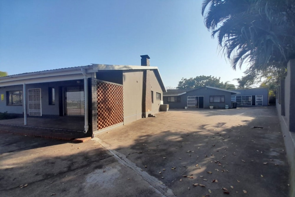 House for sale in Doon Heights - 1WB1626882