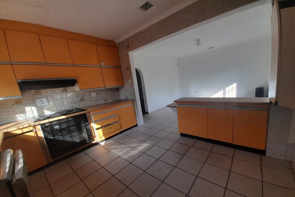 House for sale in Doon Heights - 1WB1626882