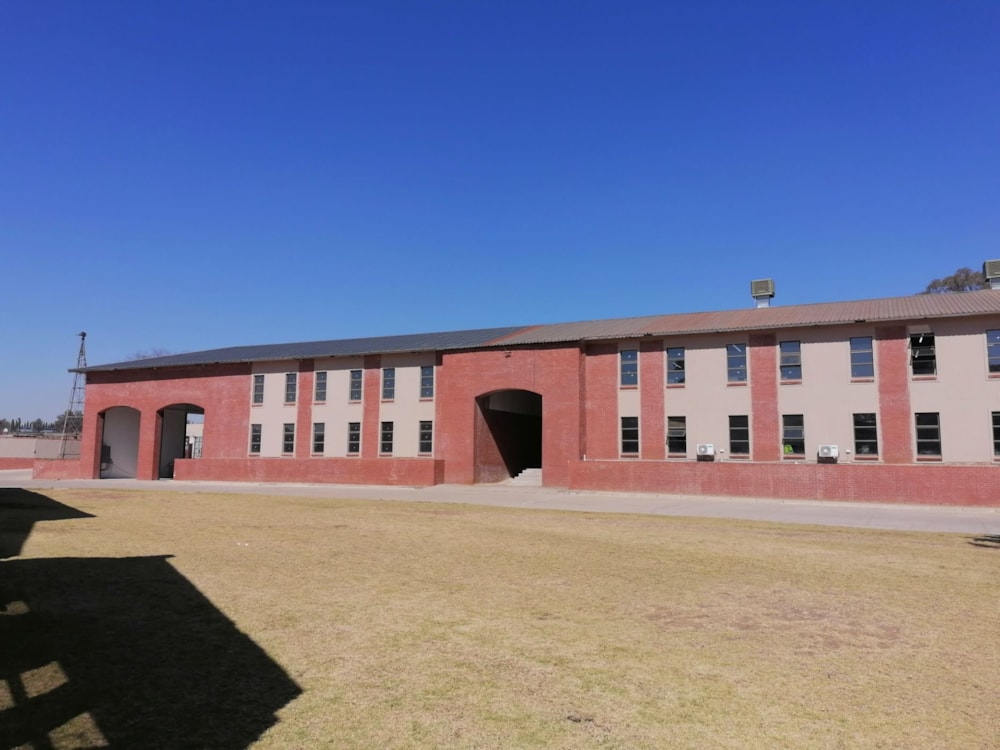 Commercial Building for sale in Bredell - EN1624468 Commercial Building for sale in Bredell - EN1624468