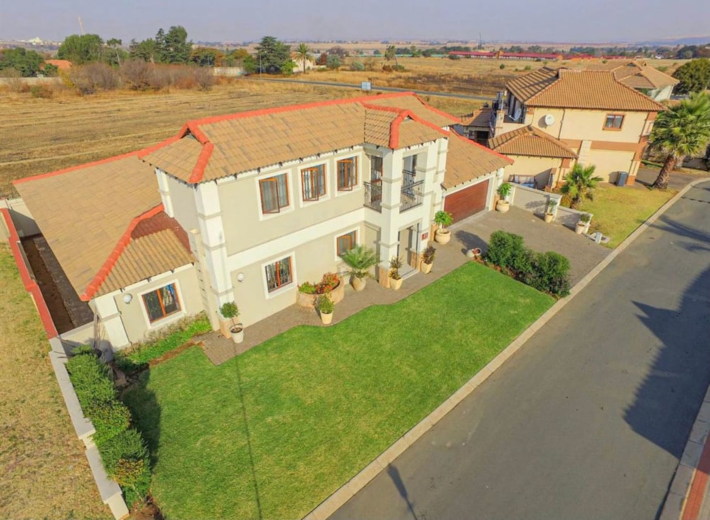 House for sale in Sunair Park - 1BJ1544489 House for sale in Sunair Park - 1BJ1544489