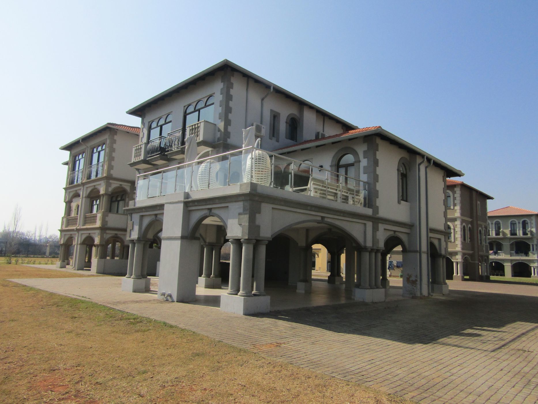 Security estate home for sale in Ifafi - 1HR1623884