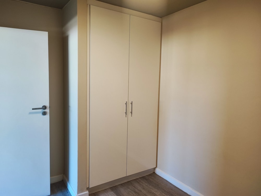 Apartment to rent in Observatory, Cape Town - RBL1748627