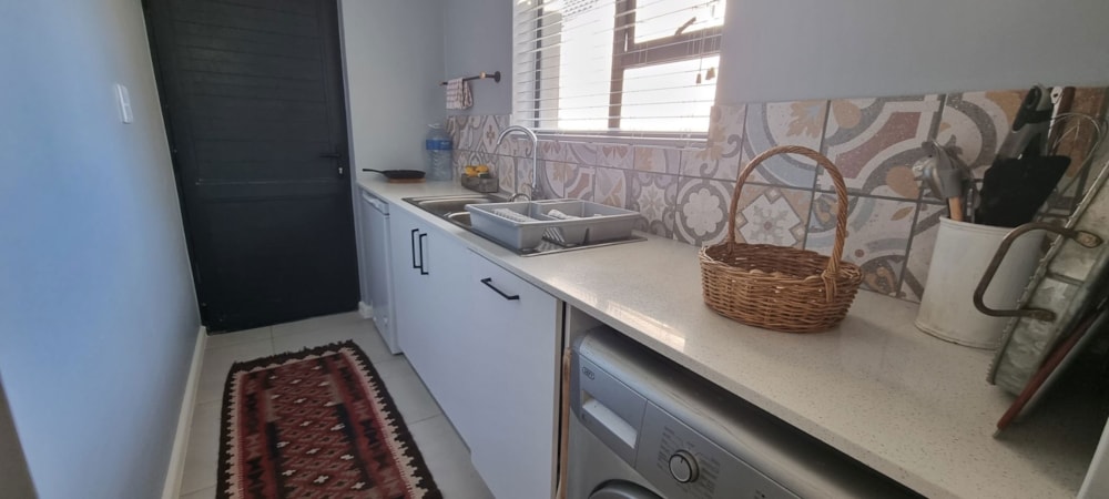 House sold in Altona Village - TK1605743 House sold in Altona Village - TK1605743