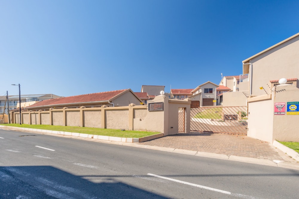 Townhouse for sale in Shelly Beach - 1PX1621439 Townhouse for sale in Shelly Beach - 1PX1621439