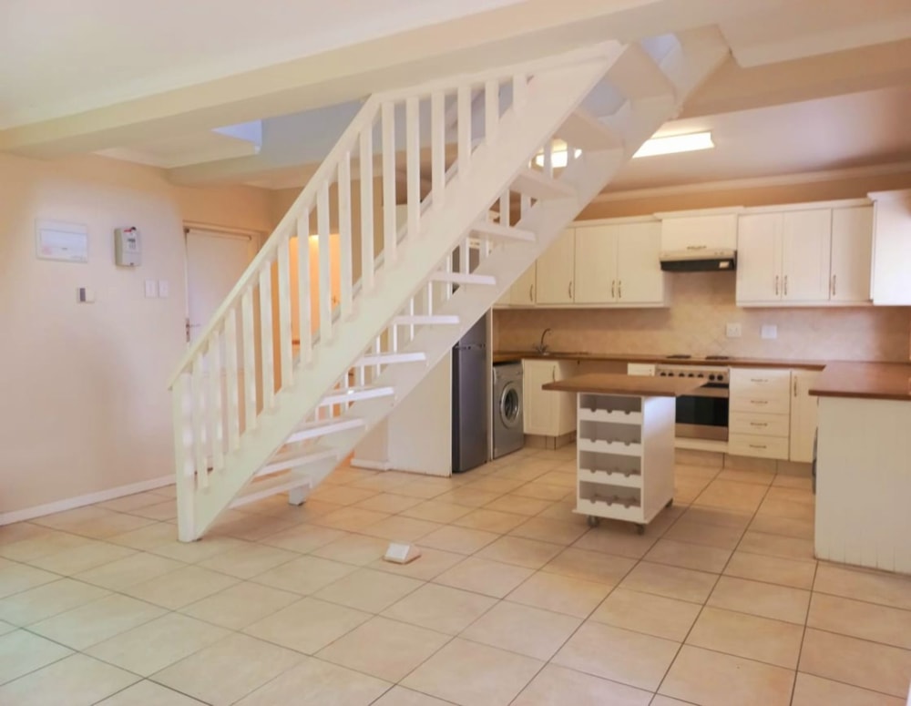 Townhouse to rent in Kingswood - 1GC1735575