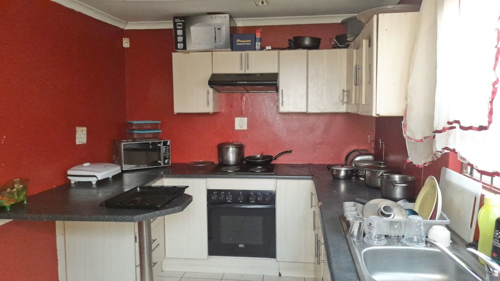 House for sale in KwaZakhele - 1PLZ1624503